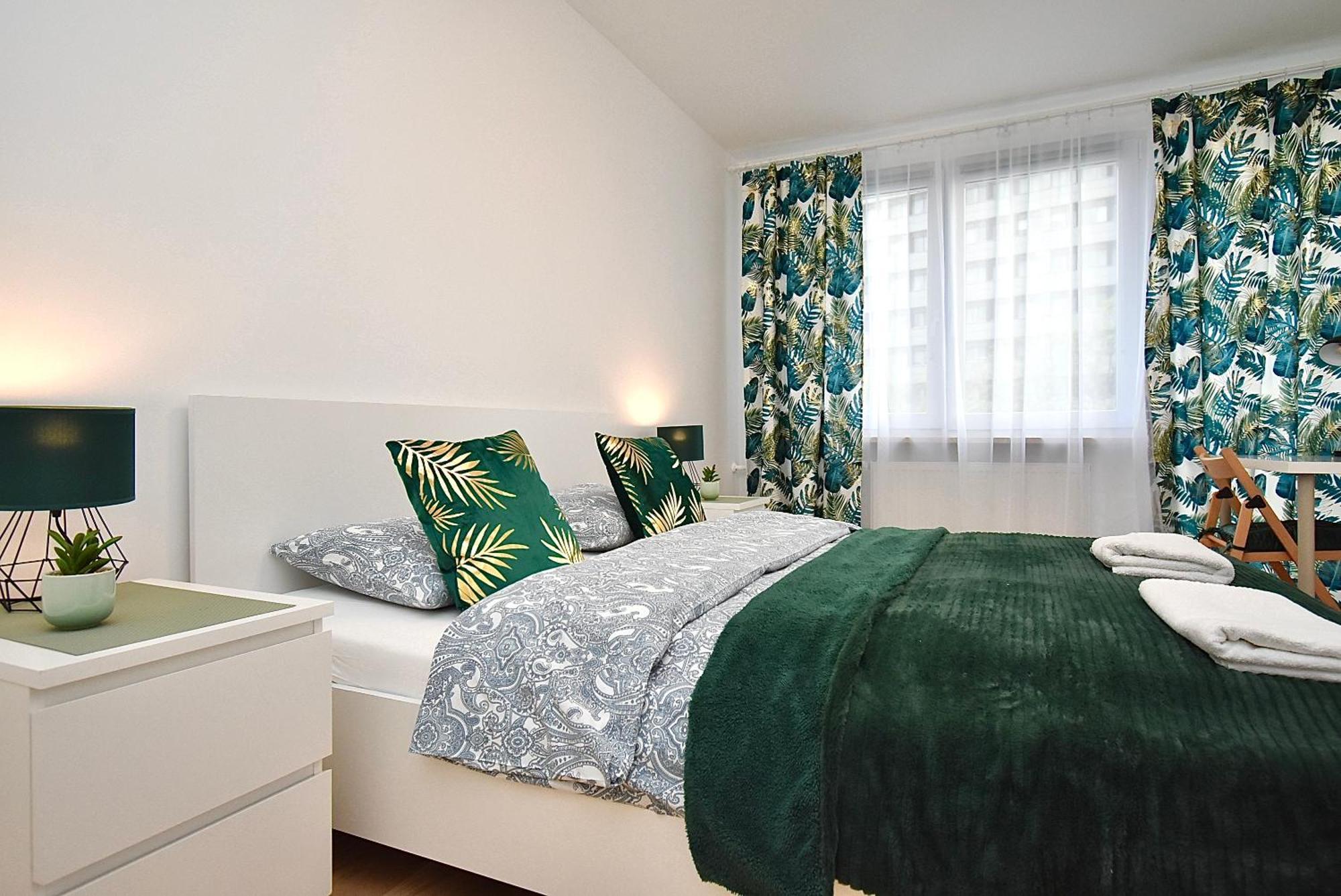 Rental Apartment Obrzezna Warszawa Eksteriør billede