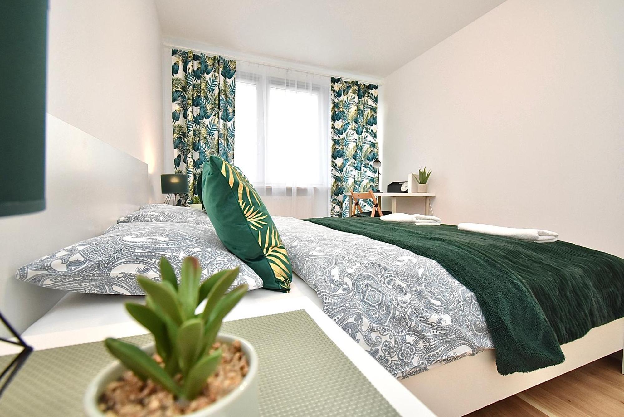 Rental Apartment Obrzezna Warszawa Eksteriør billede